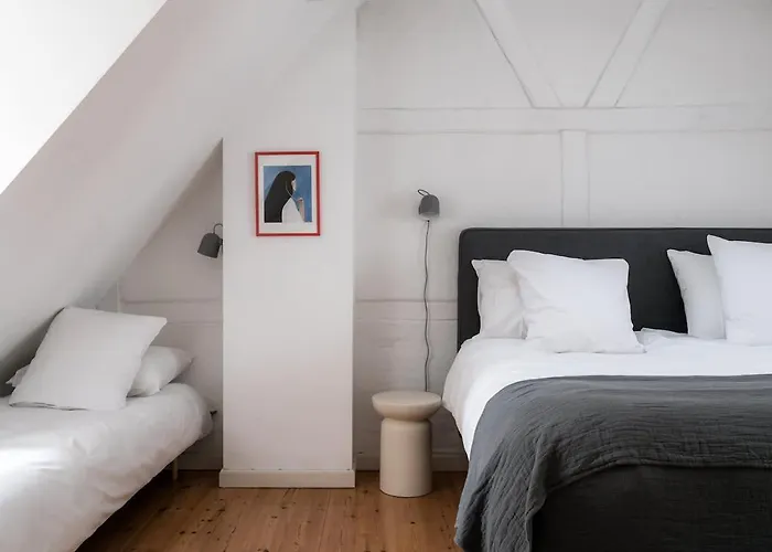 The Little Blue House 2 By Daniel&jacob's *